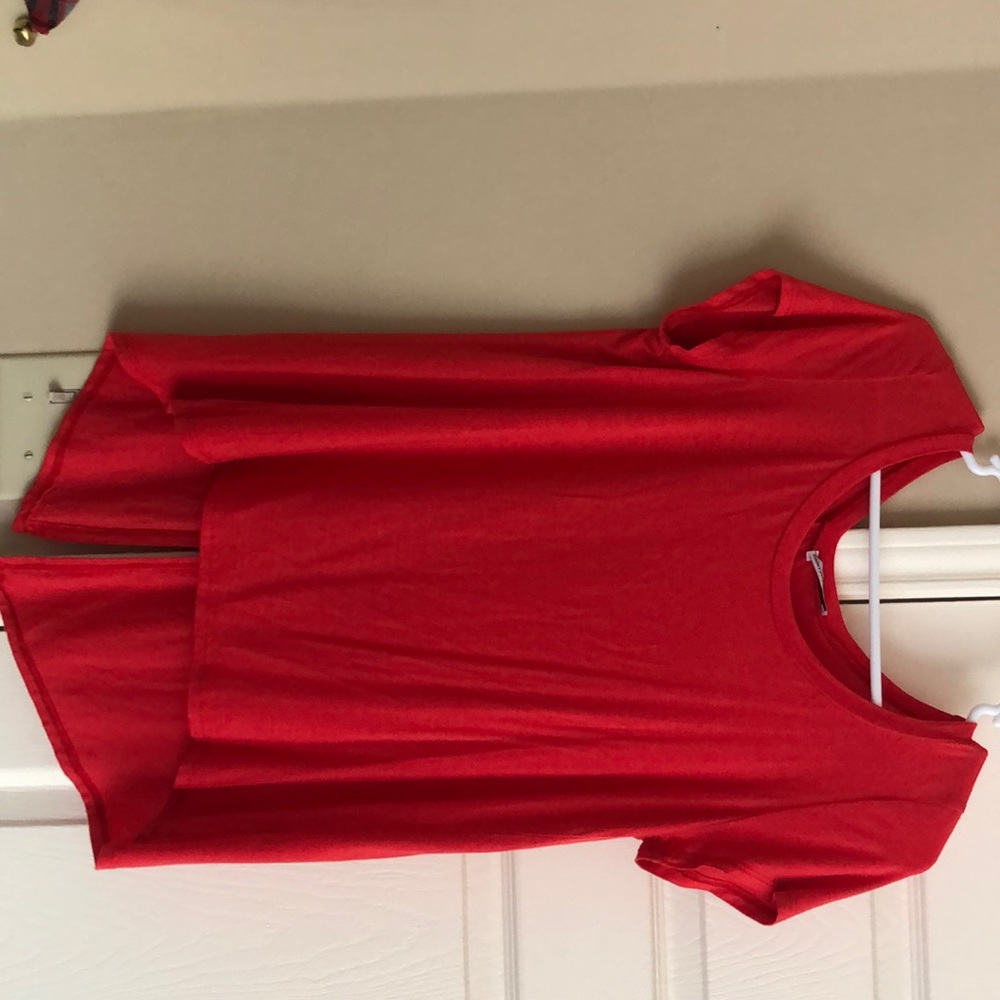 Dainty Hooligan boutique open back top